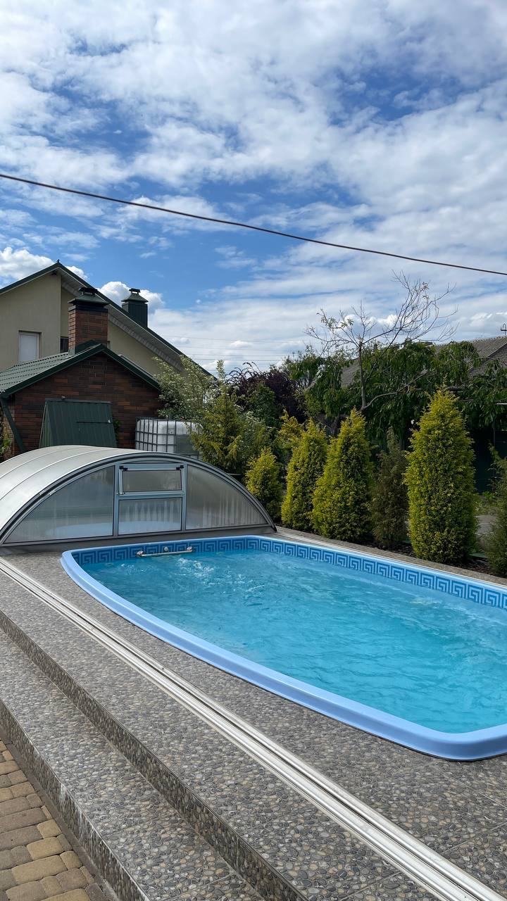 Басейни під ключ у Дніпрі: повний гід для тих, хто планує власний басейн